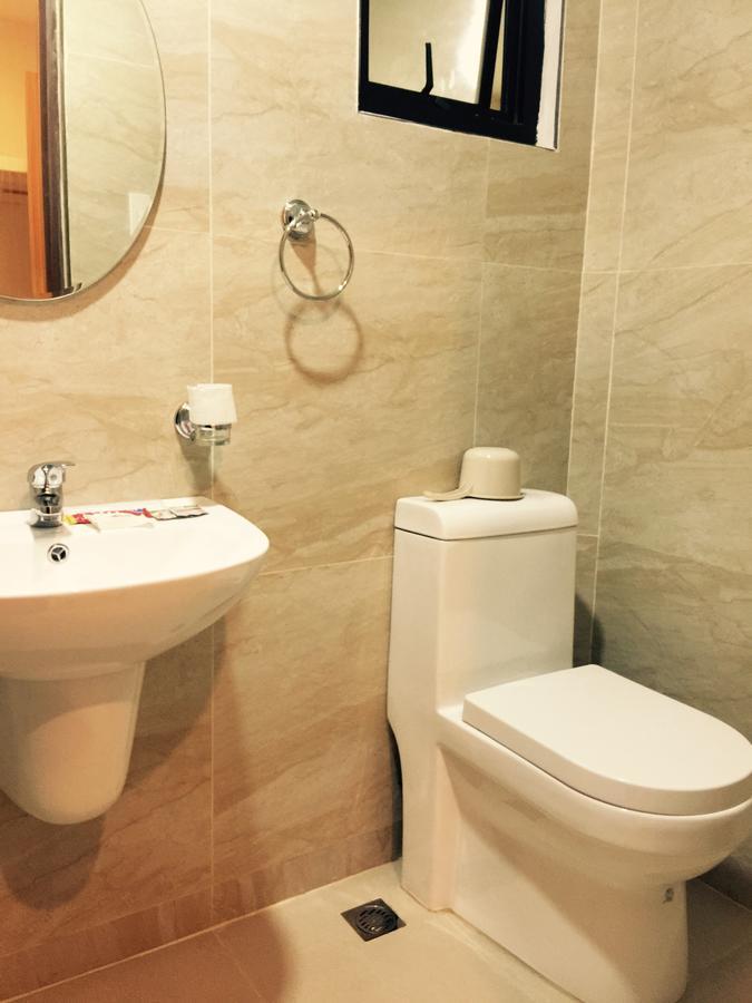Maruyog'S Ridge Convention Center Hotel Quezon City Kültér fotó