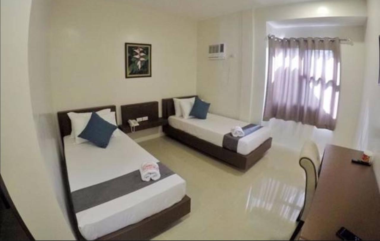 Maruyog'S Ridge Convention Center Hotel Quezon City Kültér fotó