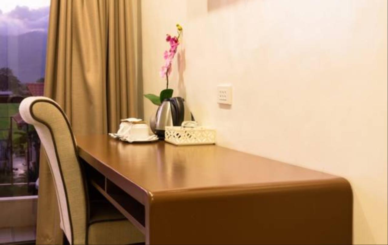 Maruyog'S Ridge Convention Center Hotel Quezon City Kültér fotó